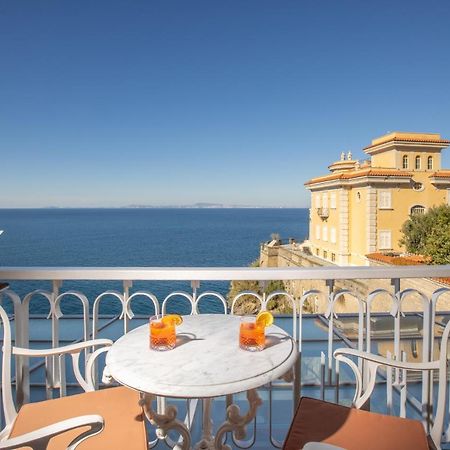 Hotel Corallo Sorrento Sant'Agnello Exteriör bild