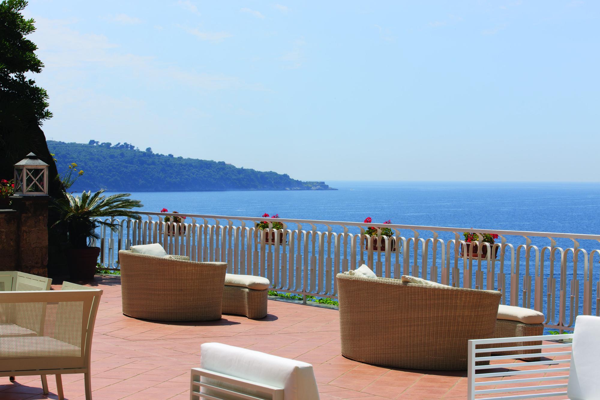 Hotel Corallo Sorrento Sant'Agnello Exteriör bild