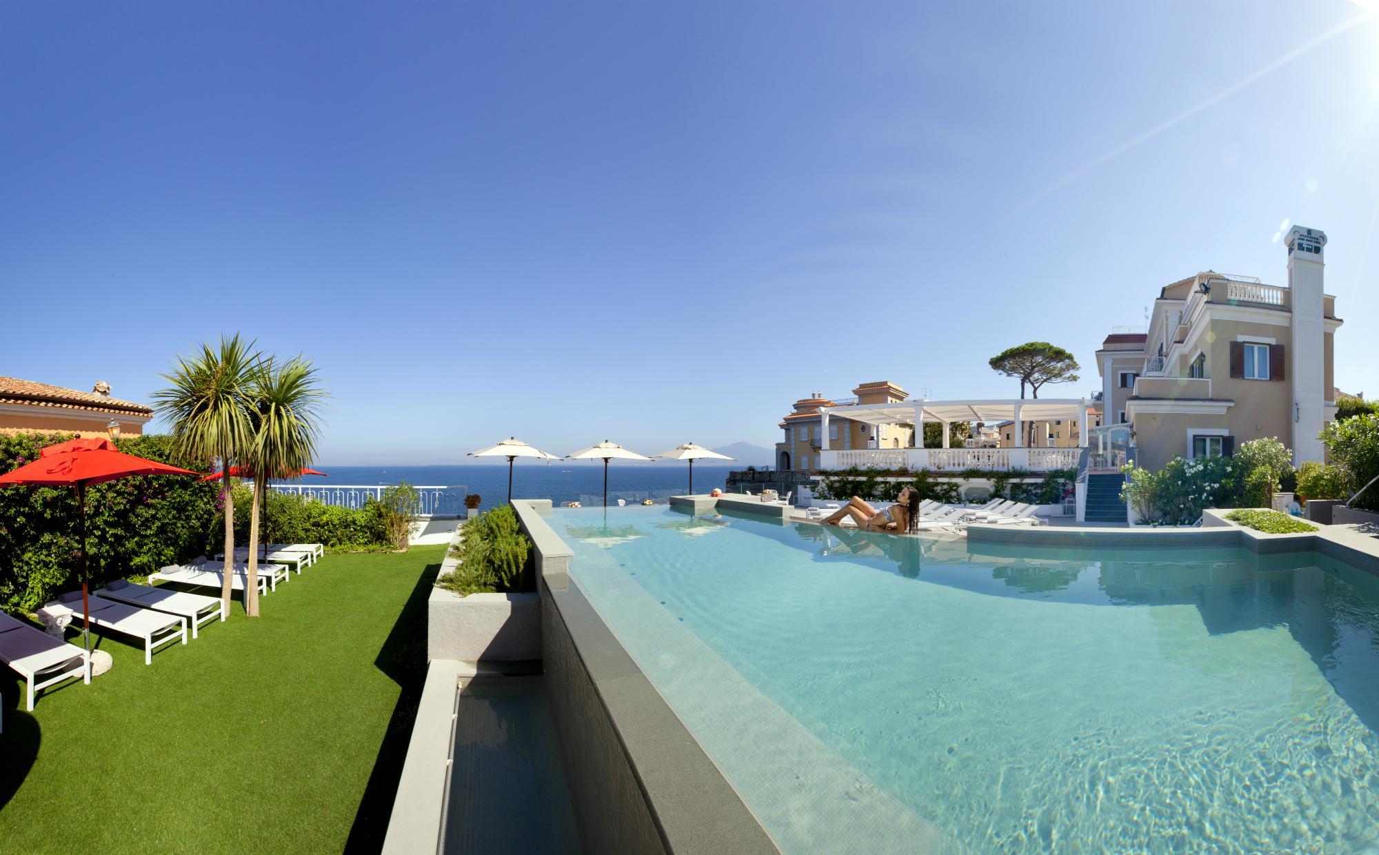 Hotel Corallo Sorrento Sant'Agnello Exteriör bild