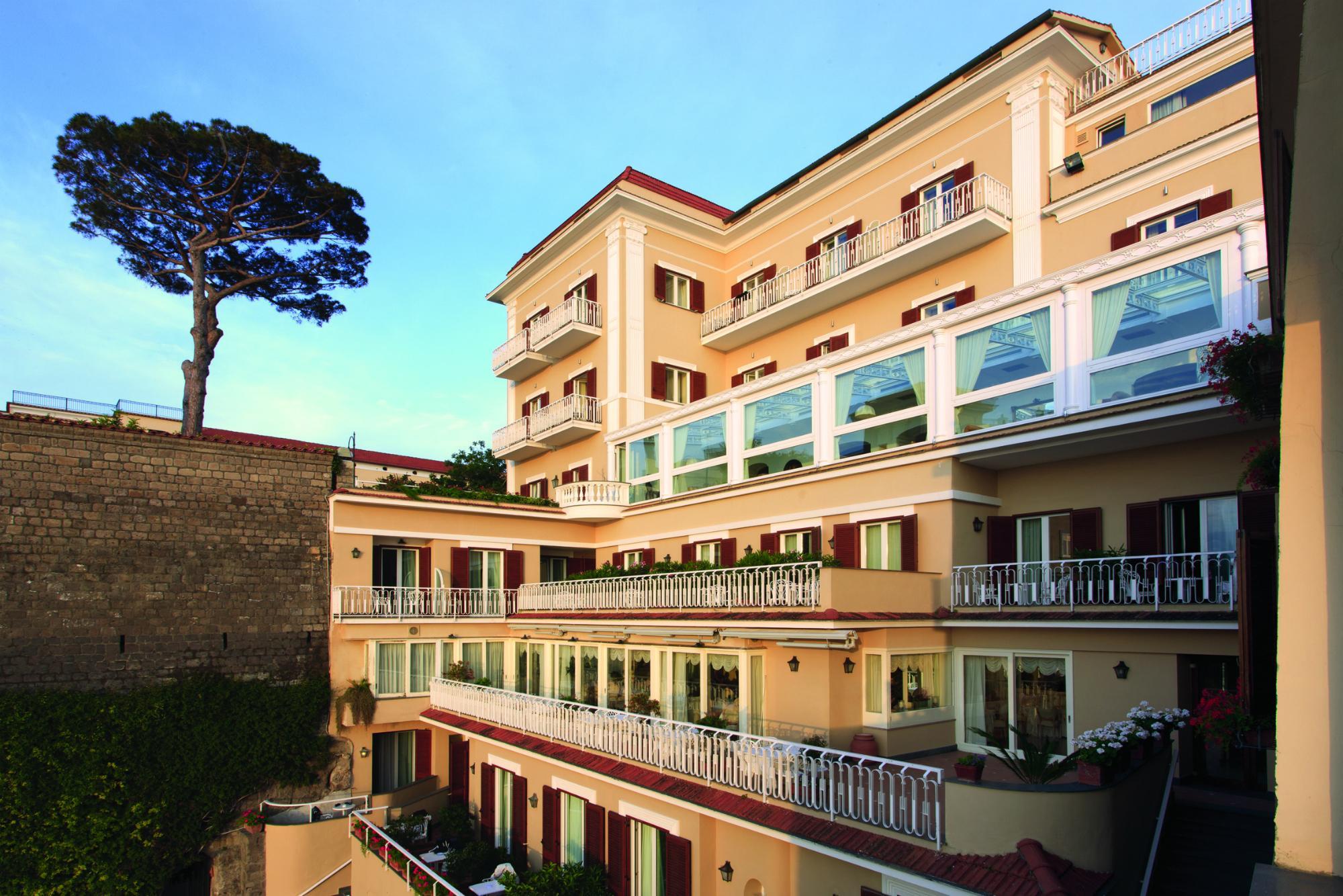 Hotel Corallo Sorrento Sant'Agnello Exteriör bild
