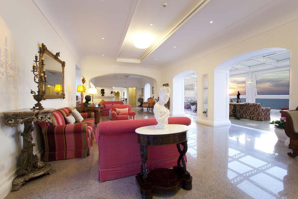 Hotel Corallo Sorrento Sant'Agnello Exteriör bild