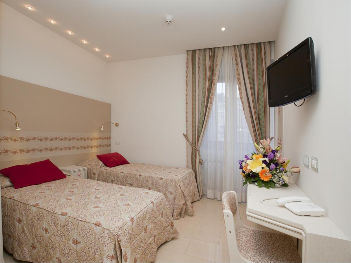 Hotel Corallo Sorrento Sant'Agnello Exteriör bild