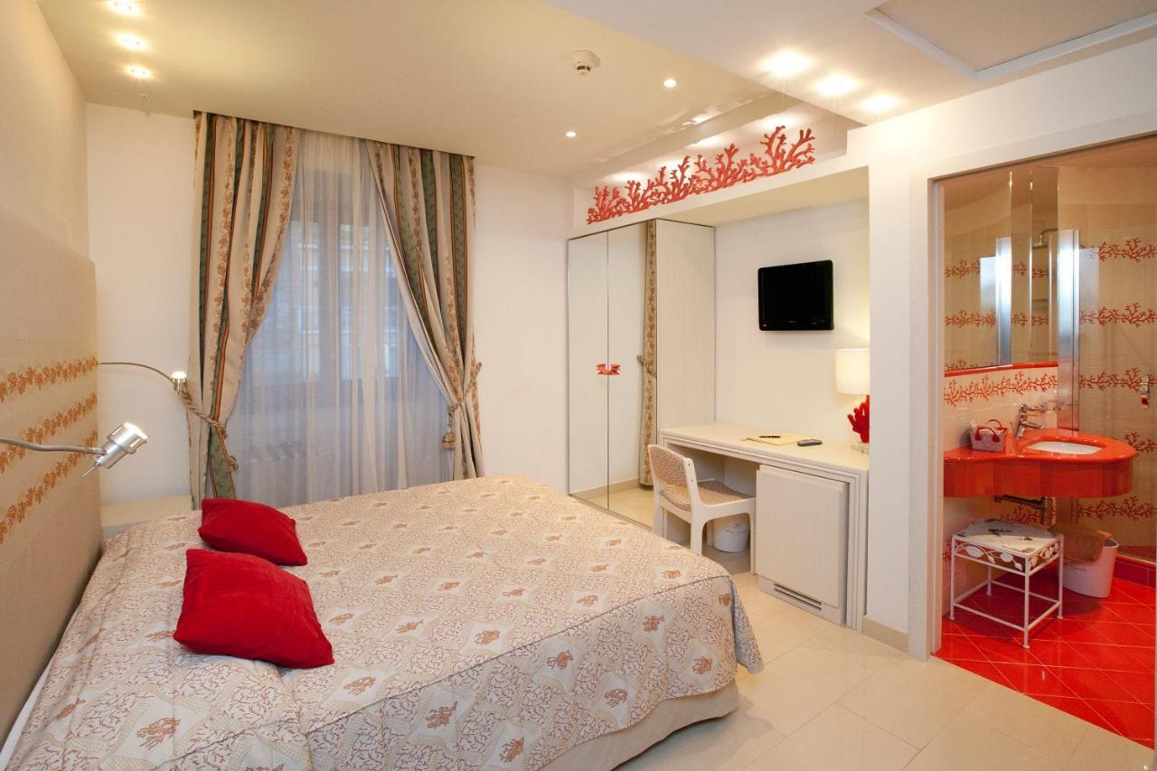 Hotel Corallo Sorrento Sant'Agnello Rum bild